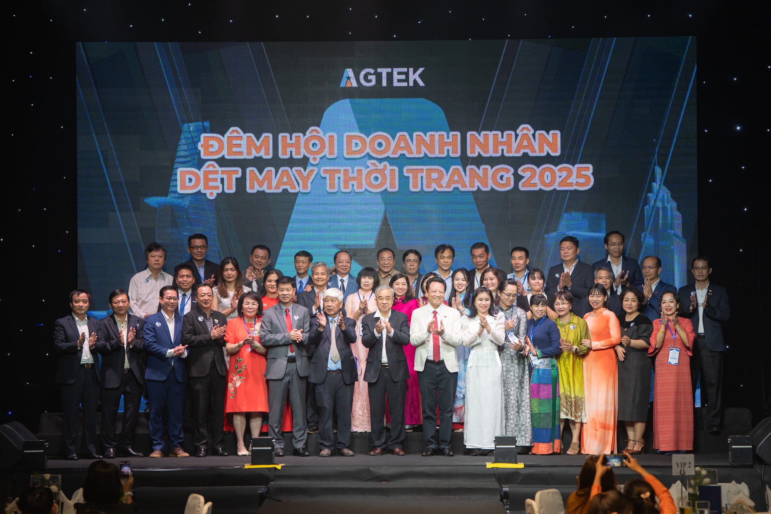 CÔNG TY TNHH DỆT MAY TRUNG QUY ĐỒNG HÀNH TỔ CHỨC NGÀY HỘI DOANH NHÂN DỆT MAY – THỜI TRANG TP.HCM 2025